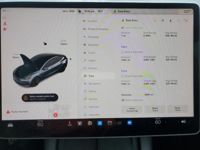 5YJ3E1EC9NF318053 Tesla MODEL 3