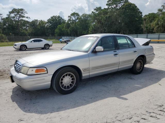 2002 Ford Crown Victoria LX