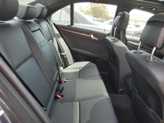 WDDGF4HB6EA955824 Mercedes-Benz C 250