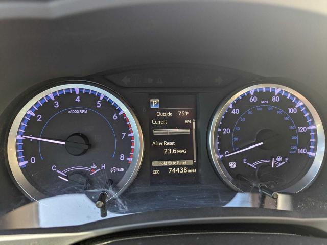 5TDZARFH8JS037947 Toyota Highlander Le