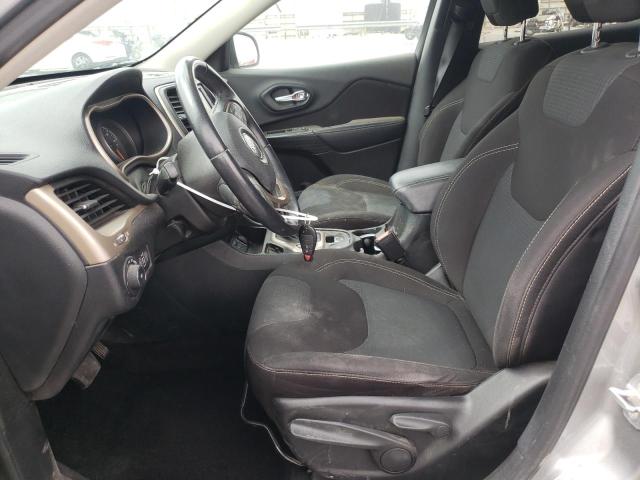 1C4PJLCB9GW128254 Jeep Cherokee Latitude