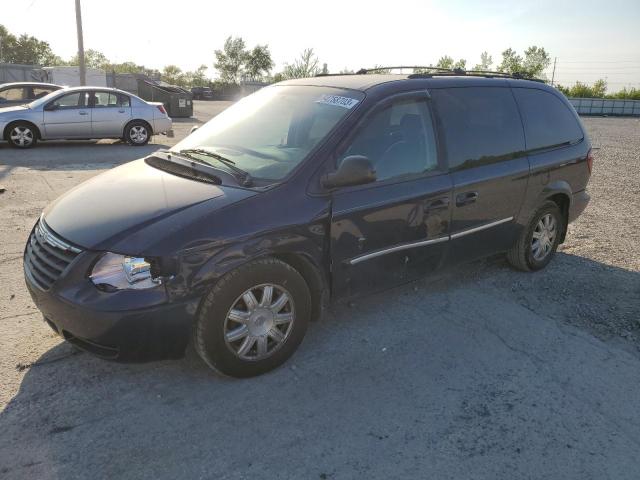 2005 Chrysler Town & Country Touring