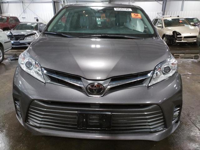 5TDYZ3DC9KS979192 2019 TOYOTA SIENNA, photo no. 5