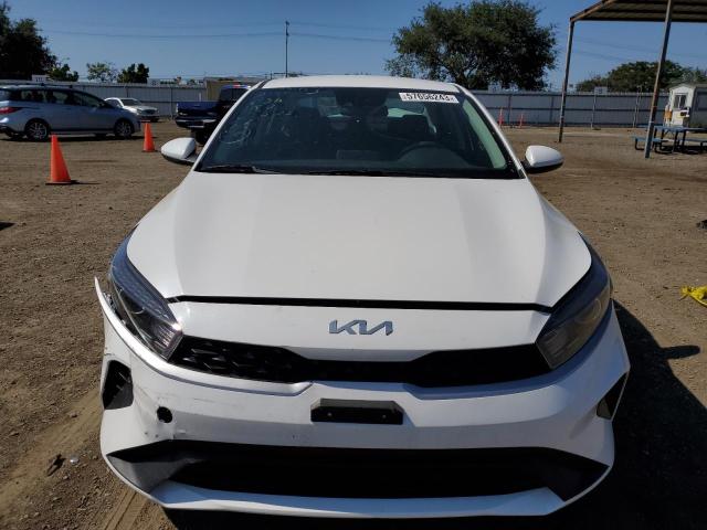 3KPF24AD2PE604485 KIA FORTE LX
