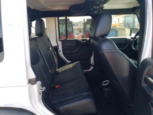 1C4BJWEG2HL695333 Jeep Wrangler Unlimited Sahara