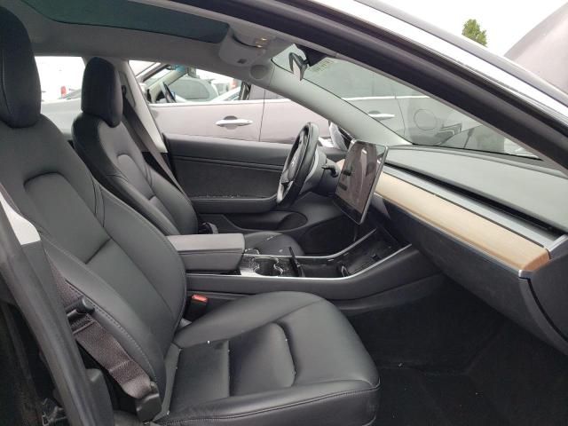 5YJ3E1EA1JF045313 Tesla MODEL 3
