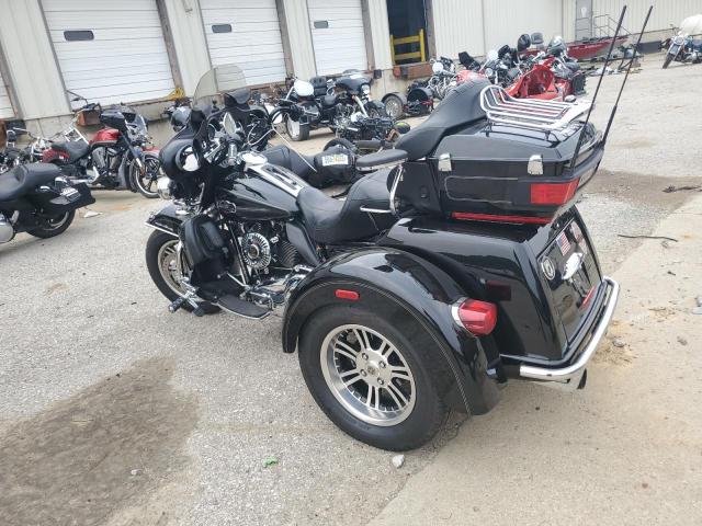 2010 HARLEY-DAVIDSON FLHTCUTG 1HD1MAM12AB851304