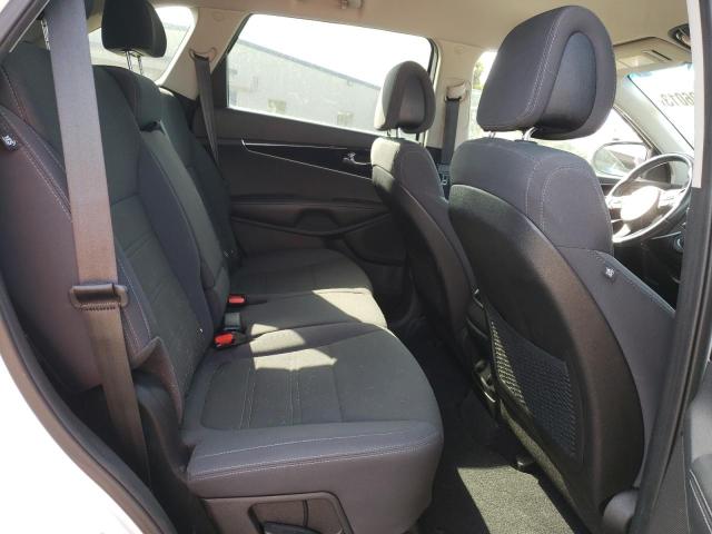 5XYPG4A32GG051935 KIA SORENTO LX