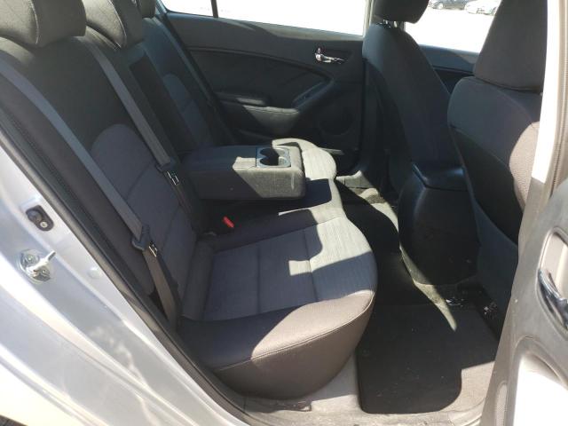 KNAFX4A62F5406709 KIA FORTE LX