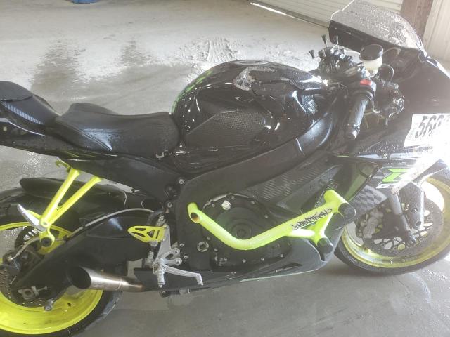 2011 SUZUKI GSX750 - JS1GR7MA5B2103478