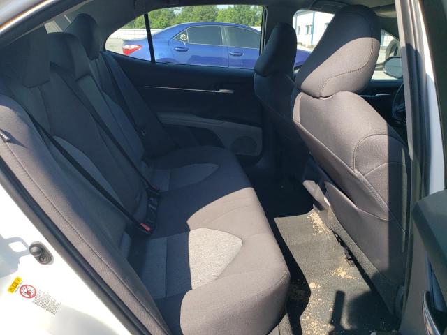 2018 TOYOTA CAMRY L/LE - 4T1B11HK1JU159004
