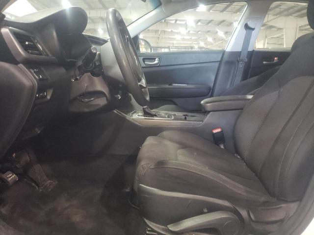 5XXGT4L38JG201700 KIA Optima Lx
