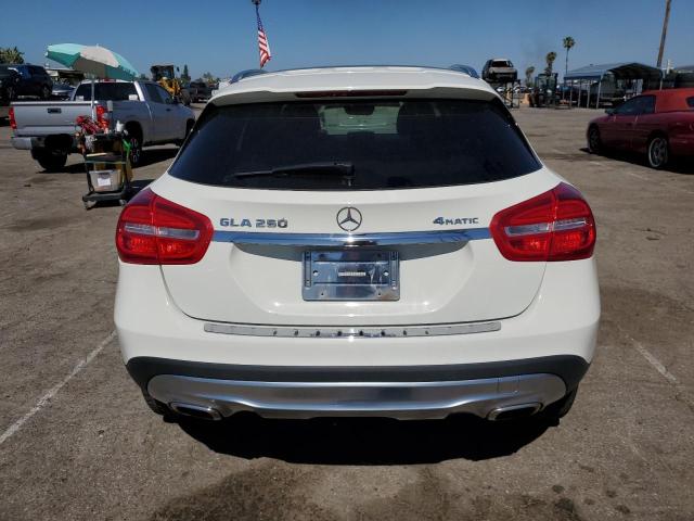 WDCTG4GB4HJ301460 Mercedes-Benz Gla 250 4matic