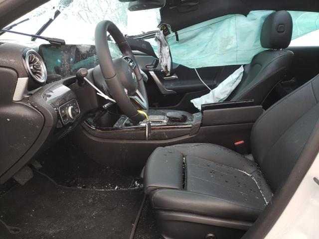 W1K3G4EB9NJ336828 Mercedes-Benz A 220