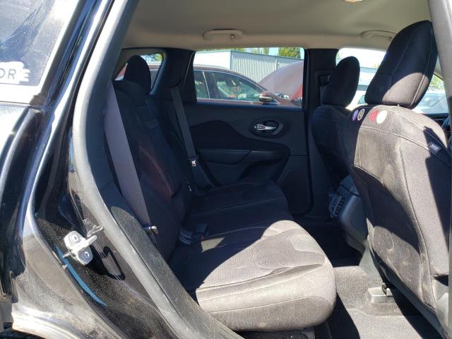 1C4PJLCSXFW737674 Jeep Cherokee Latitude