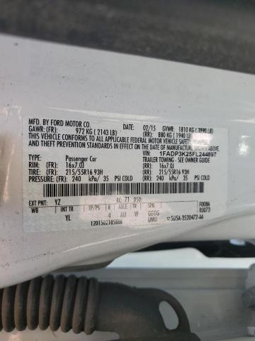1FADP3K25FL244897 Ford FOCUS SE