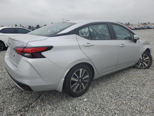 3N1CN8EV6NL868597 Nissan VERSA SV