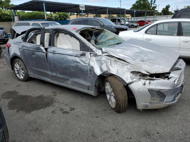 3FA6P0LU4LR149607 Ford FUSION SE
