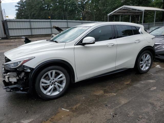 2018 INFINITI QX30 Base