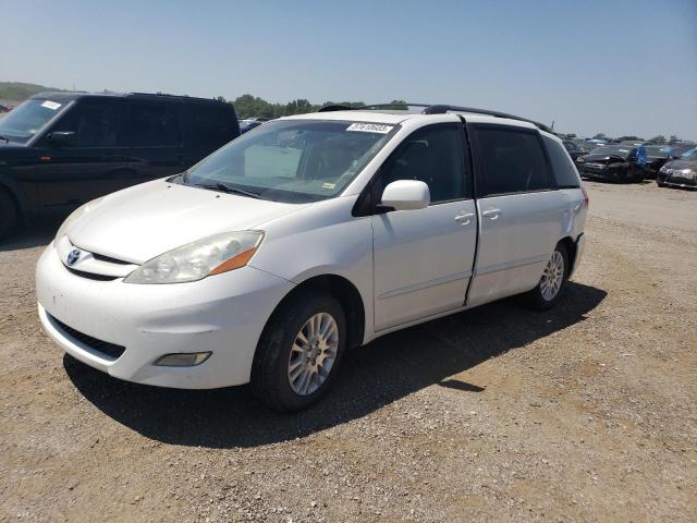 2007 Toyota Sienna XLE