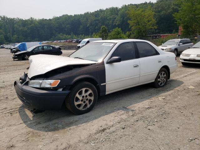 1999 Toyota Camry LE