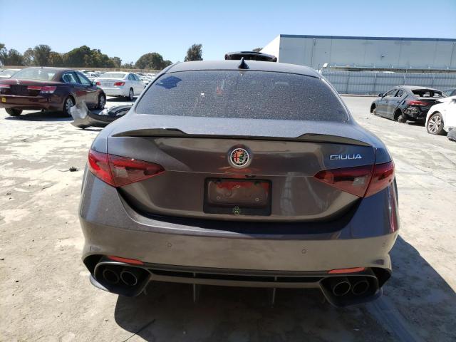 2018 ALFA ROMEO GIULIA QUA - ZARFAEAV6J7579962
