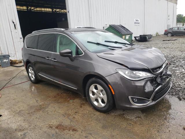 2C4RC1L7XJR118691 2018 CHRYSLER PACIFICA, photo no. 4