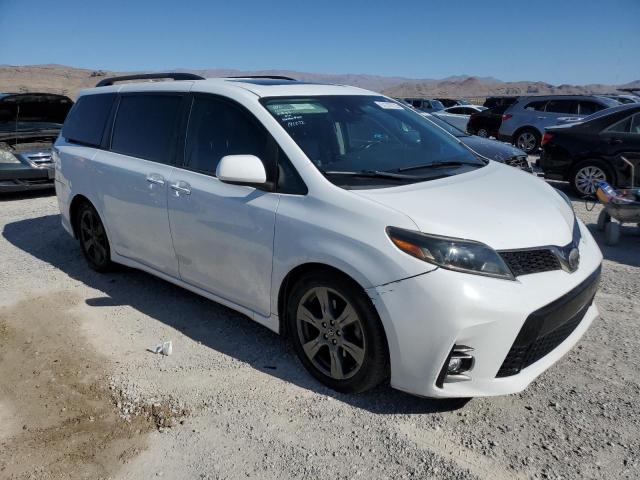 5TDXZ3DC5JS929691 2018 TOYOTA SIENNA, photo no. 4