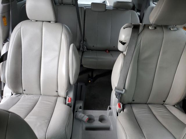 5TDYK3DC1ES458024 Toyota SIENNA XLE