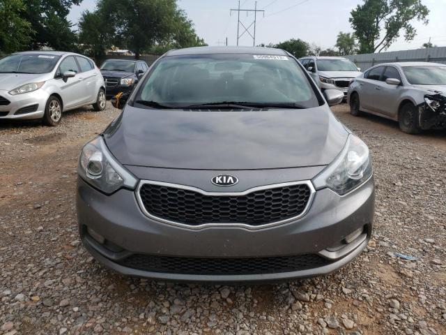 KNAFK5A87G5576765 | 2016 KIA FORTE LX