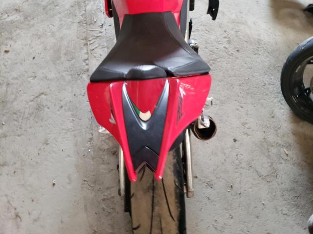 2014 APRILIA RSV4 R ZD4RKUA4XES000209