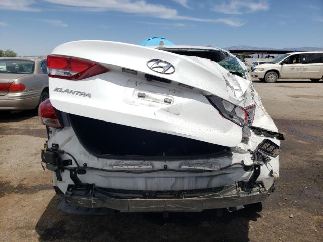 5NPD84LF1JH289945 Hyundai ELANTRA SEL