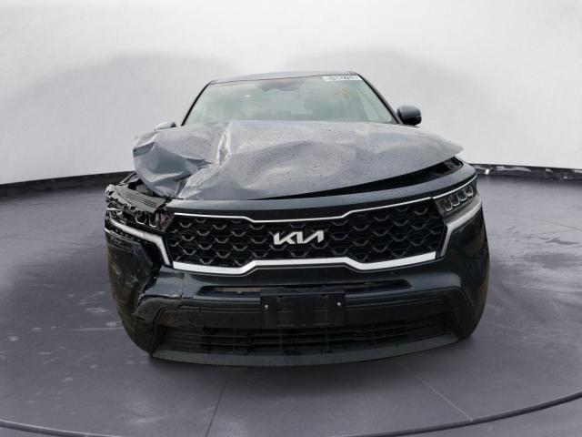 VIN: 5XYRGDLC5NG080672 Auction: COPART Lot: 57682753 Location: RENTAL VEHICLE SALE 5XYRGDLC5NG080672 KIA SORENTO 2022 CHARCOAL Photo 5