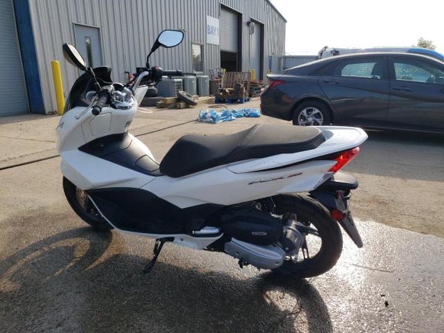2015 HONDA PCX 150 RLHKF1809FY002163
