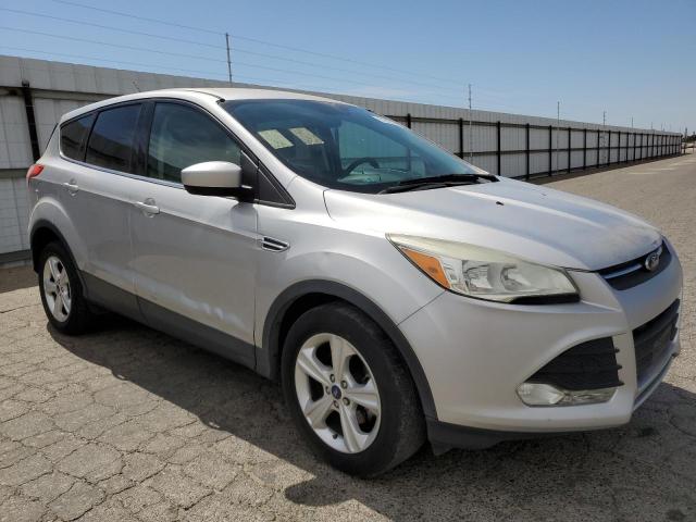 1FMCU0GX8FUB96125 Ford ESCAPE SE