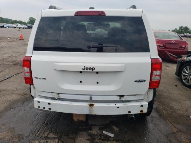 1C4NJRFBXHD196906 Jeep Patriot Latitude