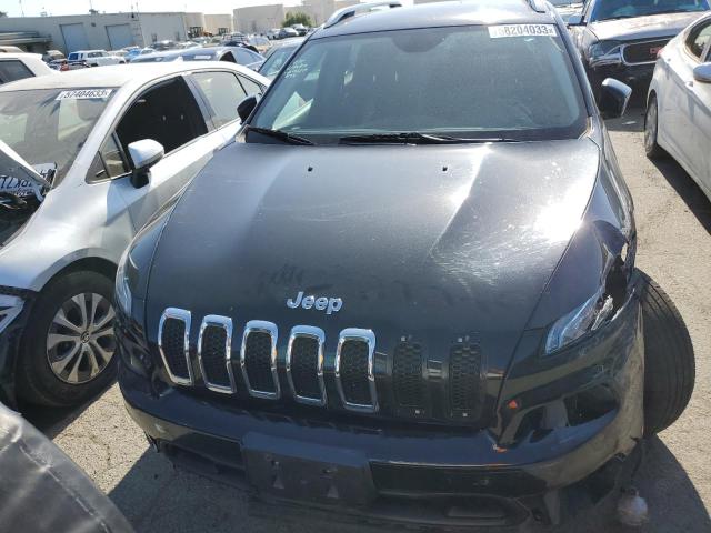 1C4PJLCB2FW579668 Jeep Cherokee Latitude