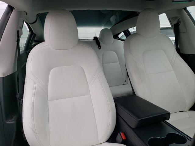 5YJ3E1EB1NF203969 Tesla MODEL 3