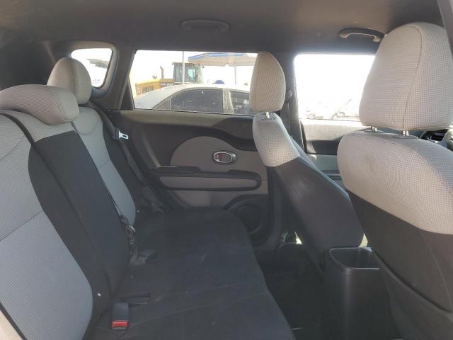 KNDJN2A25E7106802 KIA Soul