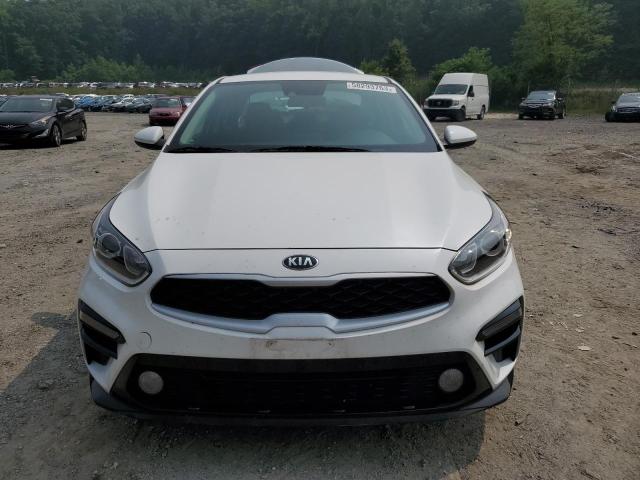 3KPF24AD2ME388391 Kia Forte FE 5