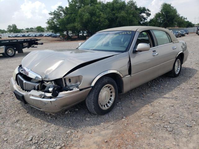 2001 Lincoln Town Car Executive