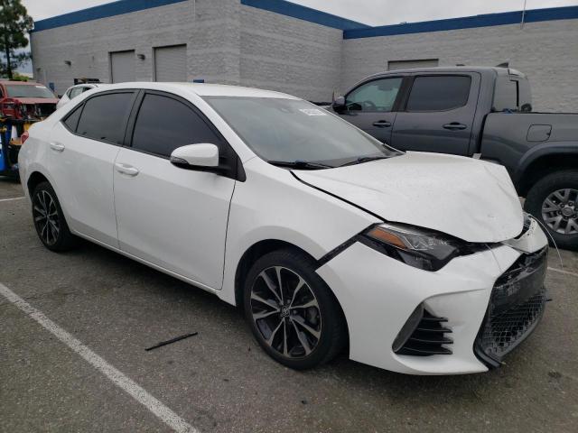 Toyota COROLLA L 2018 5YFBURHE8JP780550 Image 4