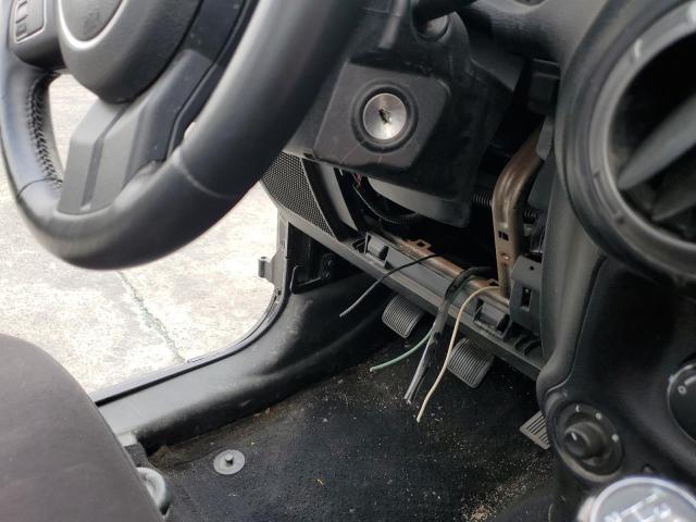 1C4BJWDG4EL203625 Jeep Wrangler Unlimited Sport