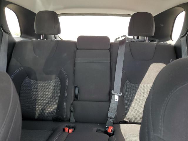 1C4PJLCB6KD215517 Jeep Cherokee Latitude