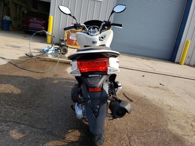 2015 HONDA PCX 150 RLHKF1809FY002163