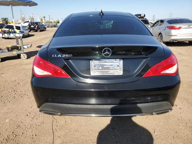 WDDSJ4EB0KN752266 Mercedes-Benz CLA 250