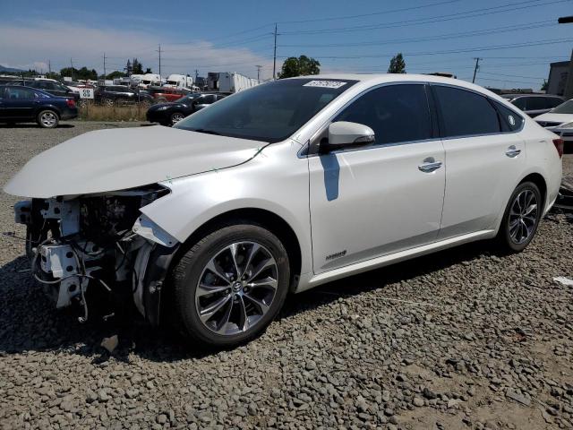 2016 Toyota Avalon Hybrid 