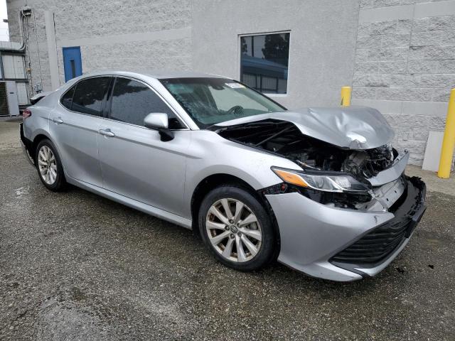 2018 TOYOTA CAMRY 4C 4T1B11HK0JU583743