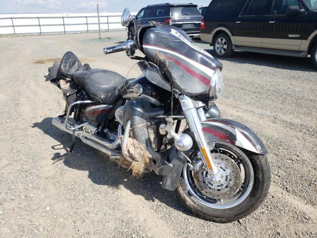2006 HARLEY-DAVIDSON FLHTCUSE - 1HD1PRE136Y954398