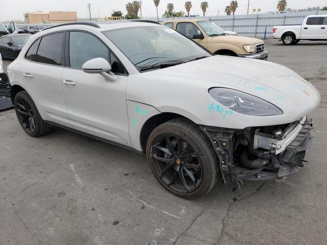 VIN WP1AA2A58NLB04005 2022 Porsche Macan no.4